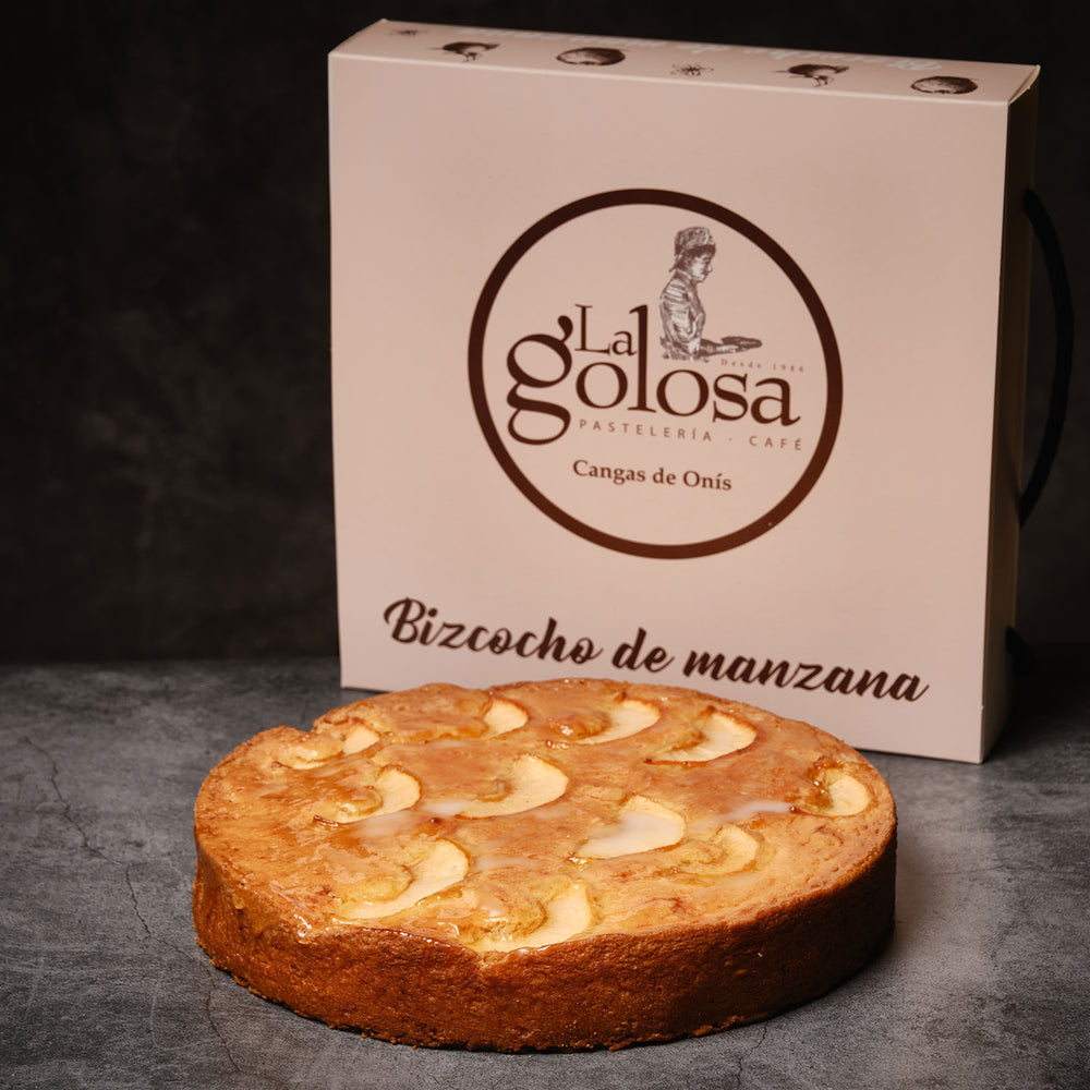 
                      
                        BIZCOCHO DE MANZANA Y ALMENDRA
                      
                    